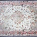 994 1003 ORIENTAL RUG